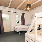 Holiday home 4 Star Holiday Home In Vaeggerlose Boto By