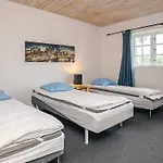 16 person holiday home in Væggerløse *