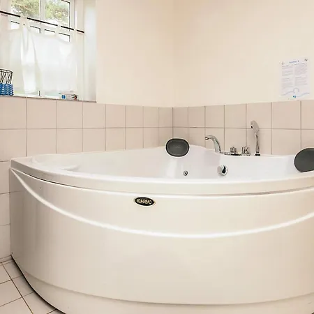 16 Person In Vaeggerlose Prázdninový dům Bøtø By