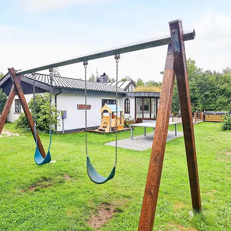 16 Person In Vaeggerlose Prázdninový dům Bøtø By