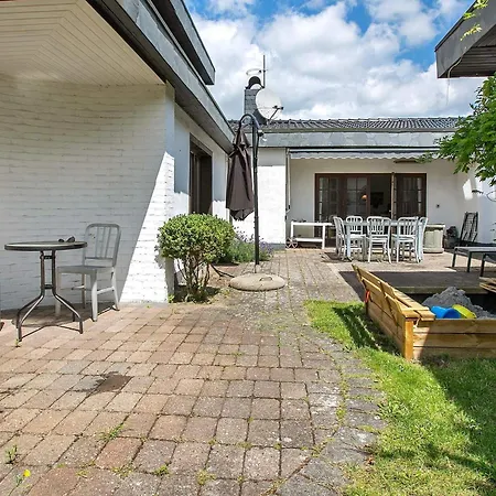 16 Person In Vaeggerlose Prázdninový dům Bøtø By