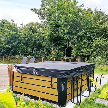 Prázdninový dům 16 Person In Vaeggerlose *